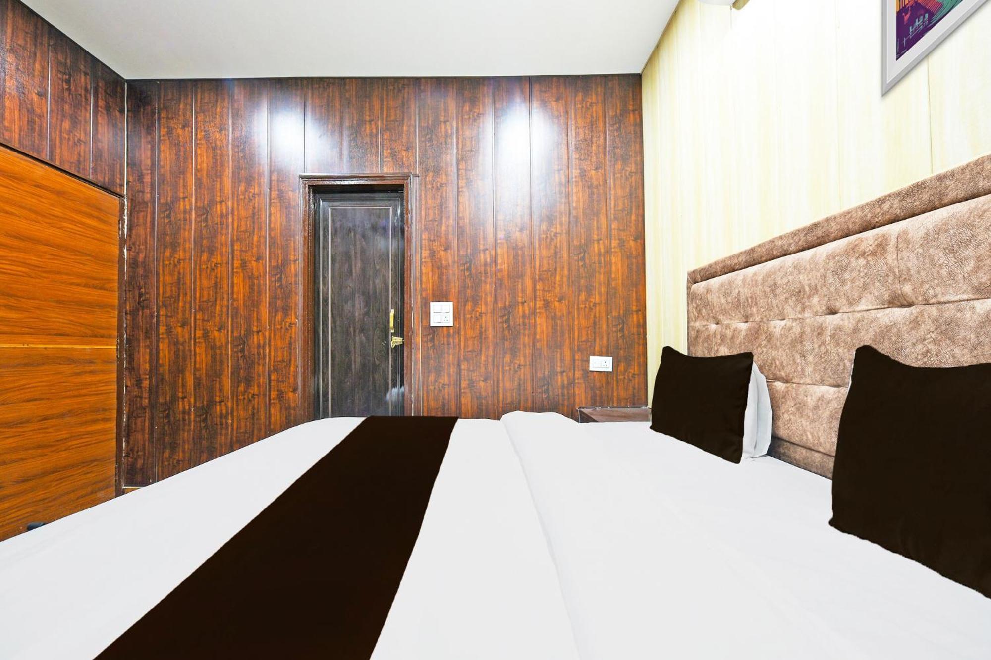 Hotel O Lavish Faridabad Exterior photo